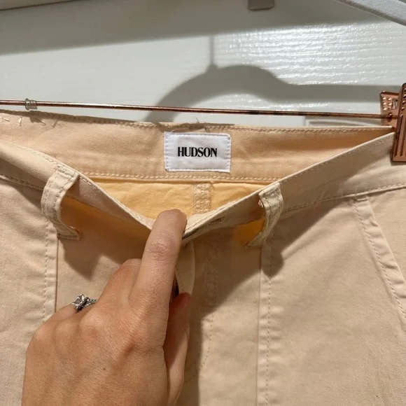 NWT Hudson Jeans Rosalie High Waisted Cargo Jeans in Bleached Sand - Picture 9 of 11